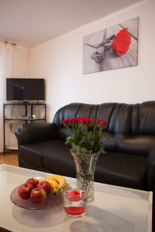 Apartman Antea Otocac Exterior photo